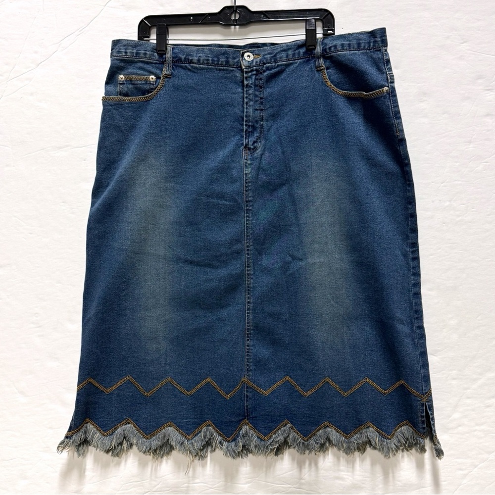 Y2K Denim Midi Skirt Women 2X Blue Embroidered Western Cowgirl Country Raw Hem